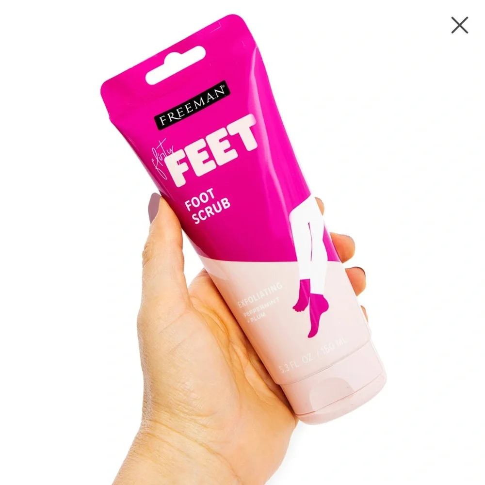 Freeman Flirty Feet Exfoliating Scrub Peppermint & Plum 5.3oz / 150ml Pk of 2